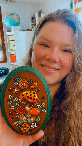 Merry Mushroom - Oval Plaque