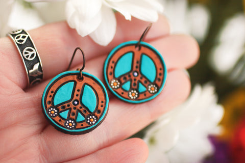 Mini Peace Symbol and Daisies