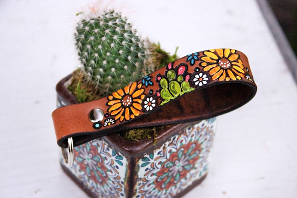 Desert Dreams Fingerloop Leather Keychain