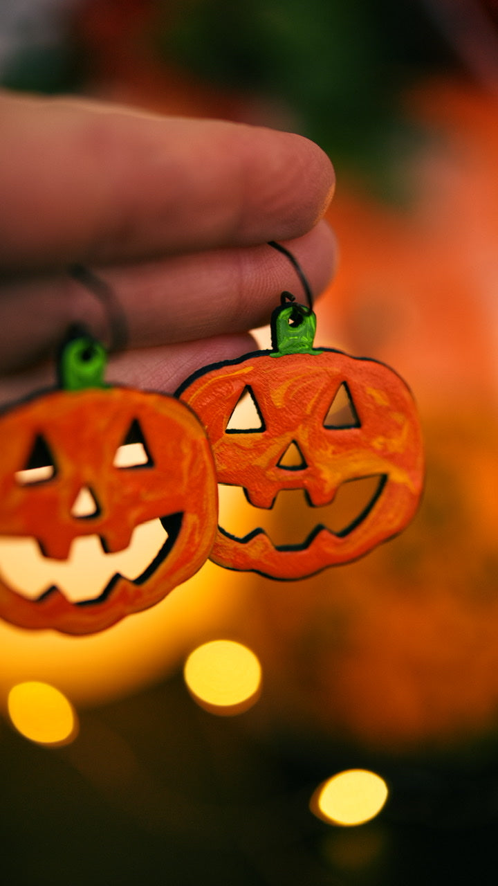 Preorder - Swirly Jack-O'-Lantern Earrings